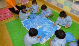 みんなでつくる発表会（２歳児）